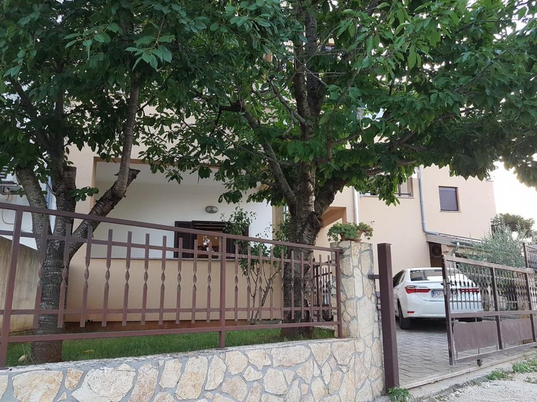 Apartment Matteo โรวีน ภายนอก รูปภาพ