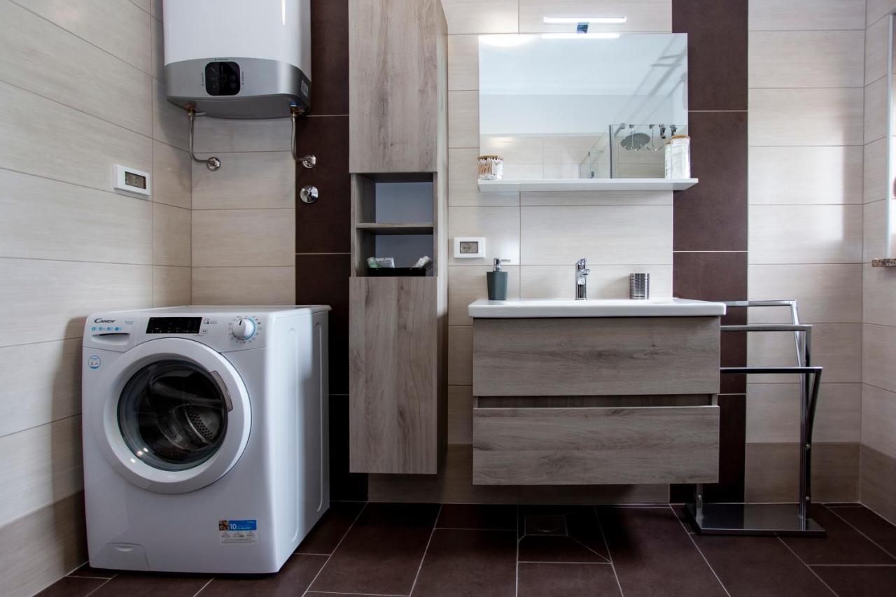 Apartment Matteo โรวีน ภายนอก รูปภาพ