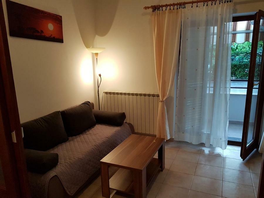 Apartment Matteo โรวีน ภายนอก รูปภาพ