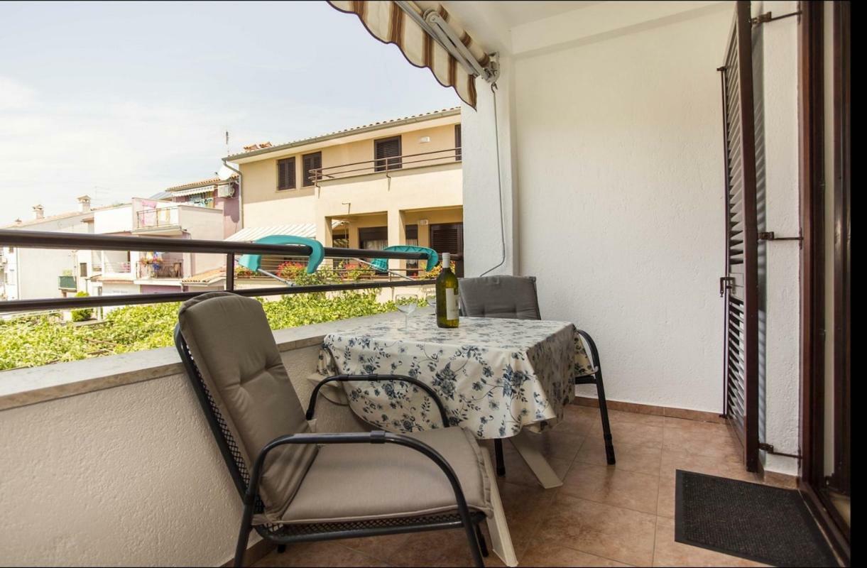 Apartment Matteo โรวีน ภายนอก รูปภาพ