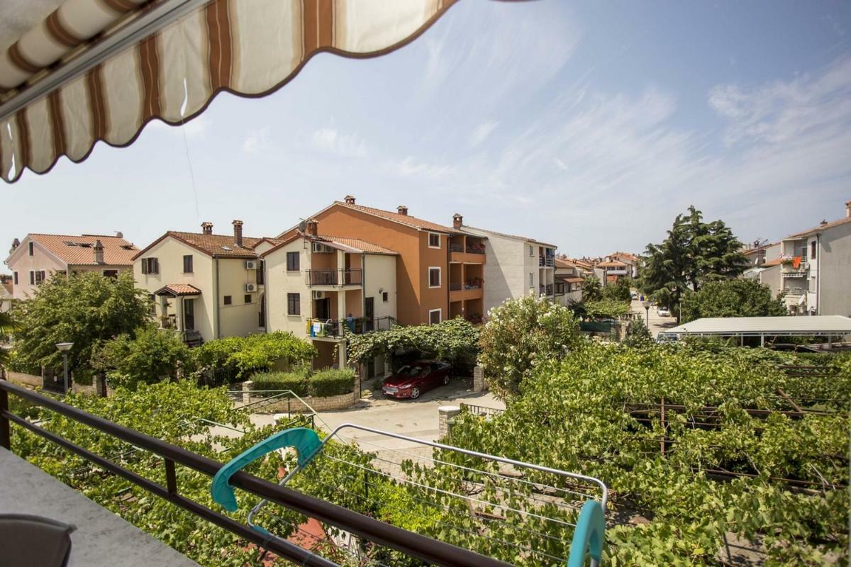 Apartment Matteo โรวีน ภายนอก รูปภาพ
